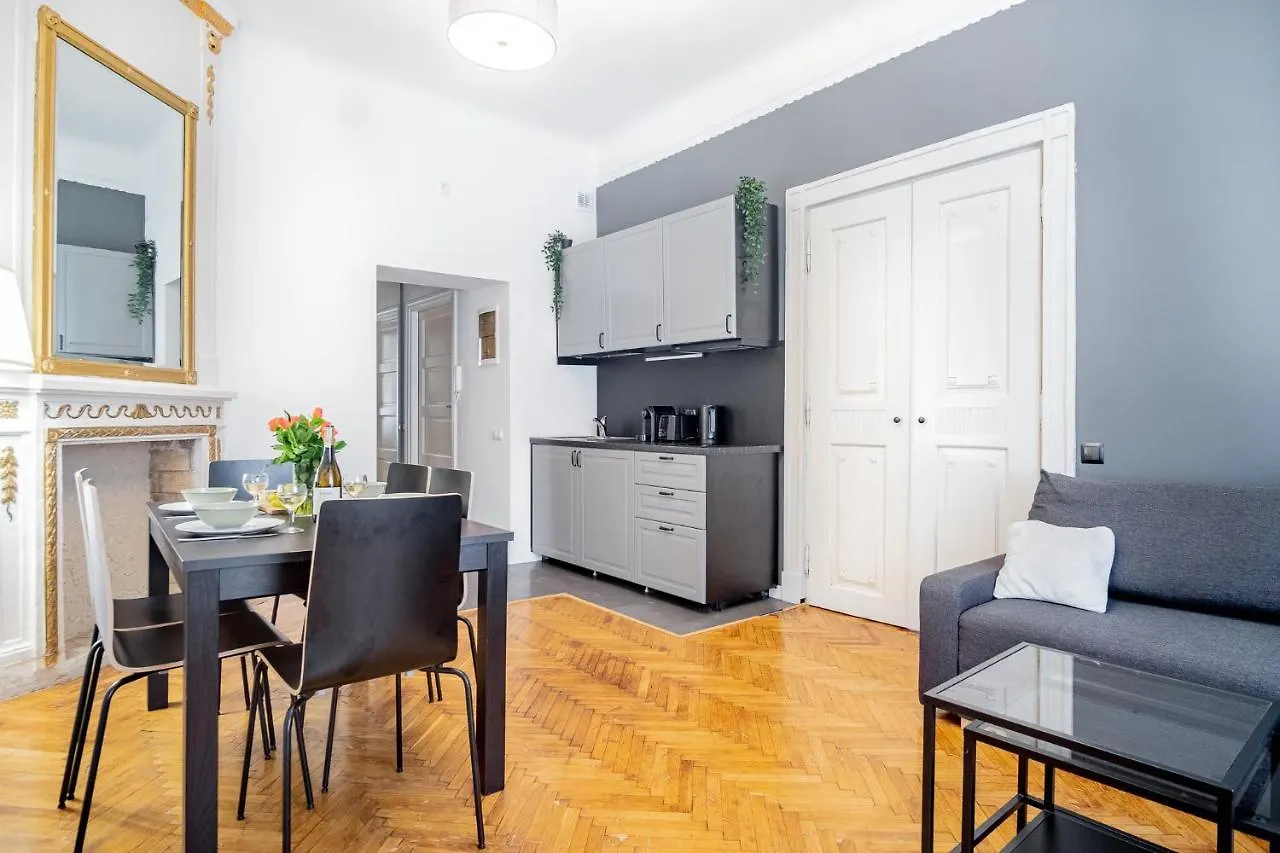 Apartments Florianska 24 크라쿠프 폴란드